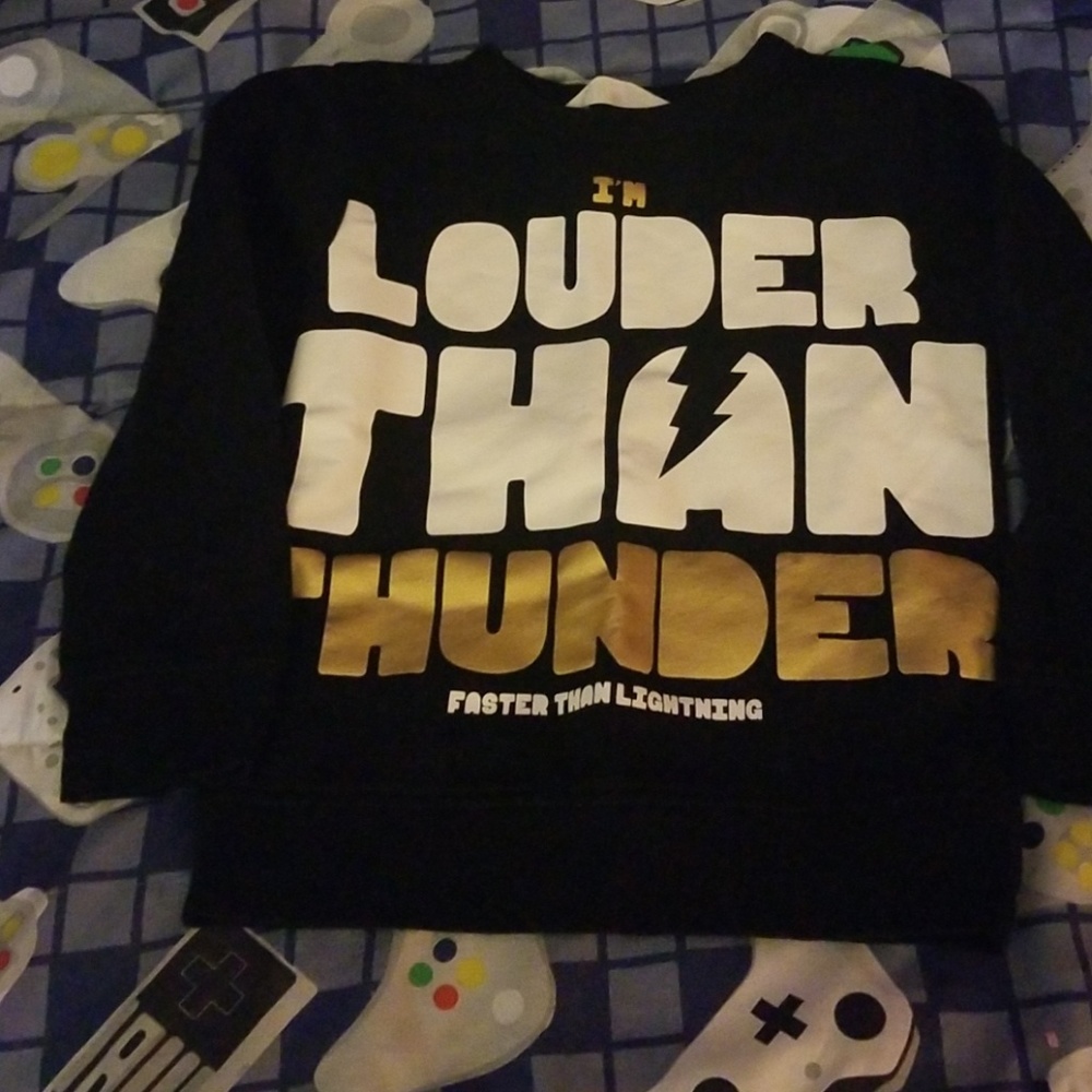 Boy H&M sweatshirt